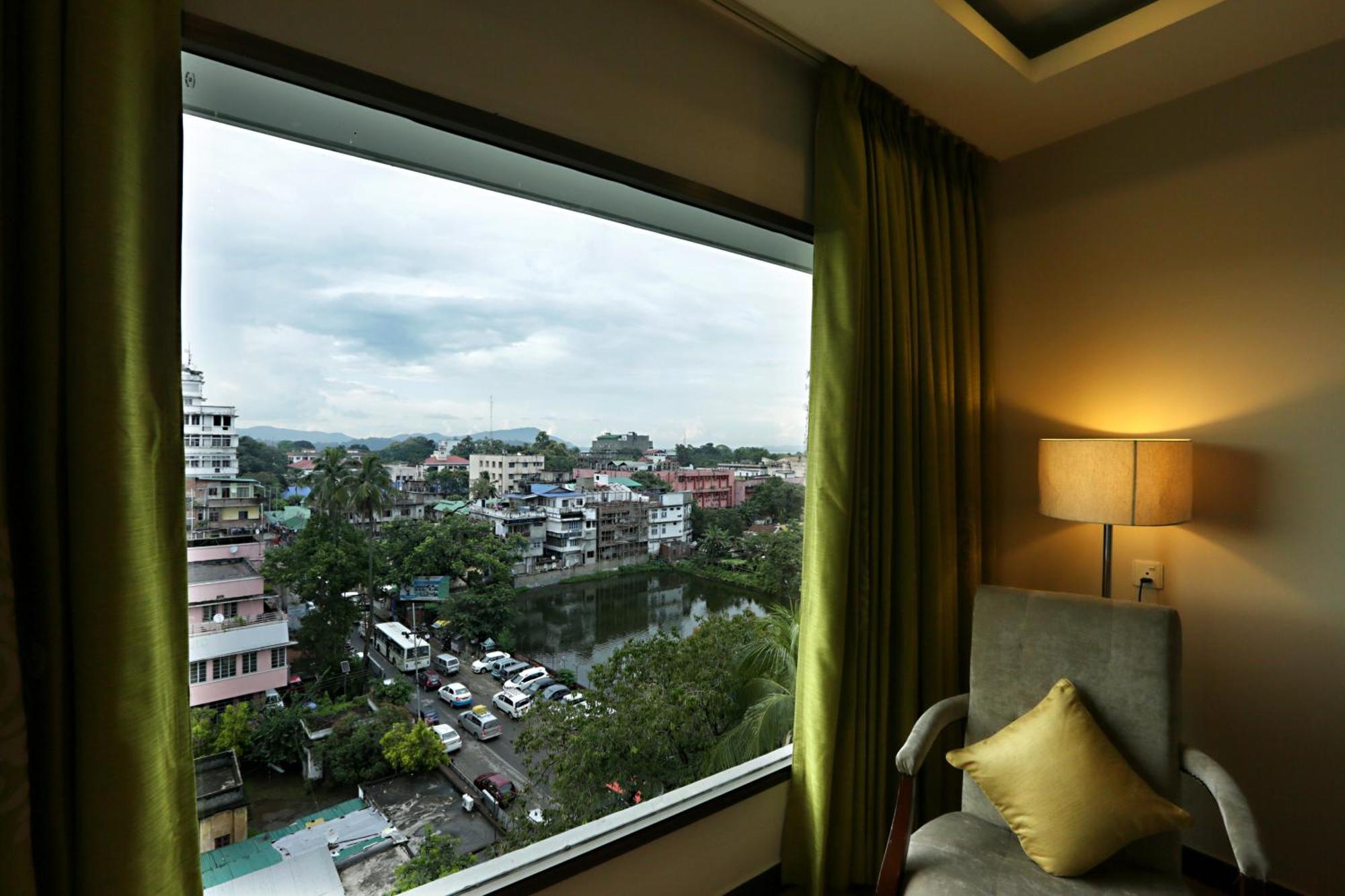 Hotel Prithvi Palace Igi Airport Delhi ニューデリー エクステリア 写真