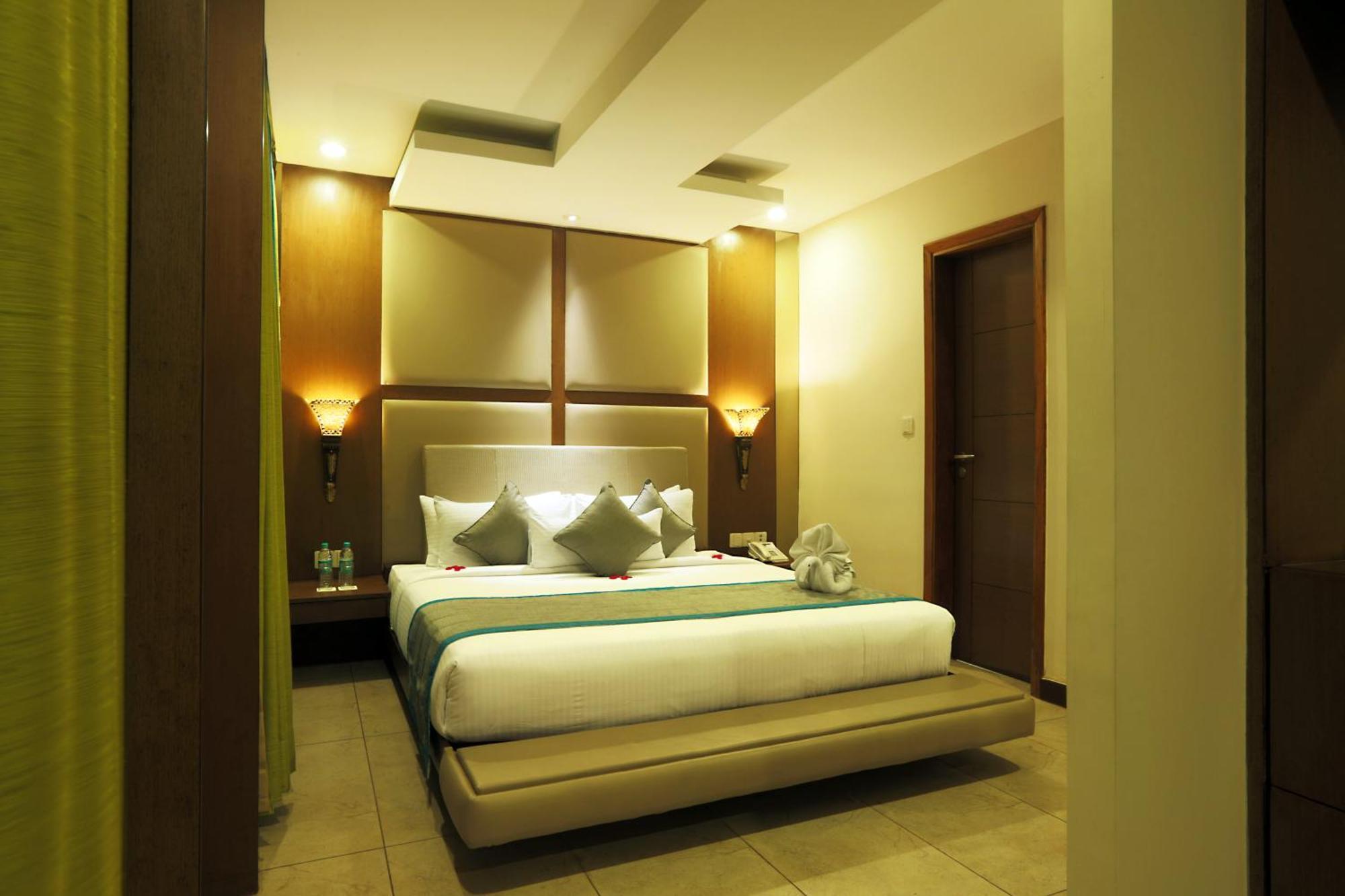 Hotel Prithvi Palace Igi Airport Delhi ニューデリー エクステリア 写真