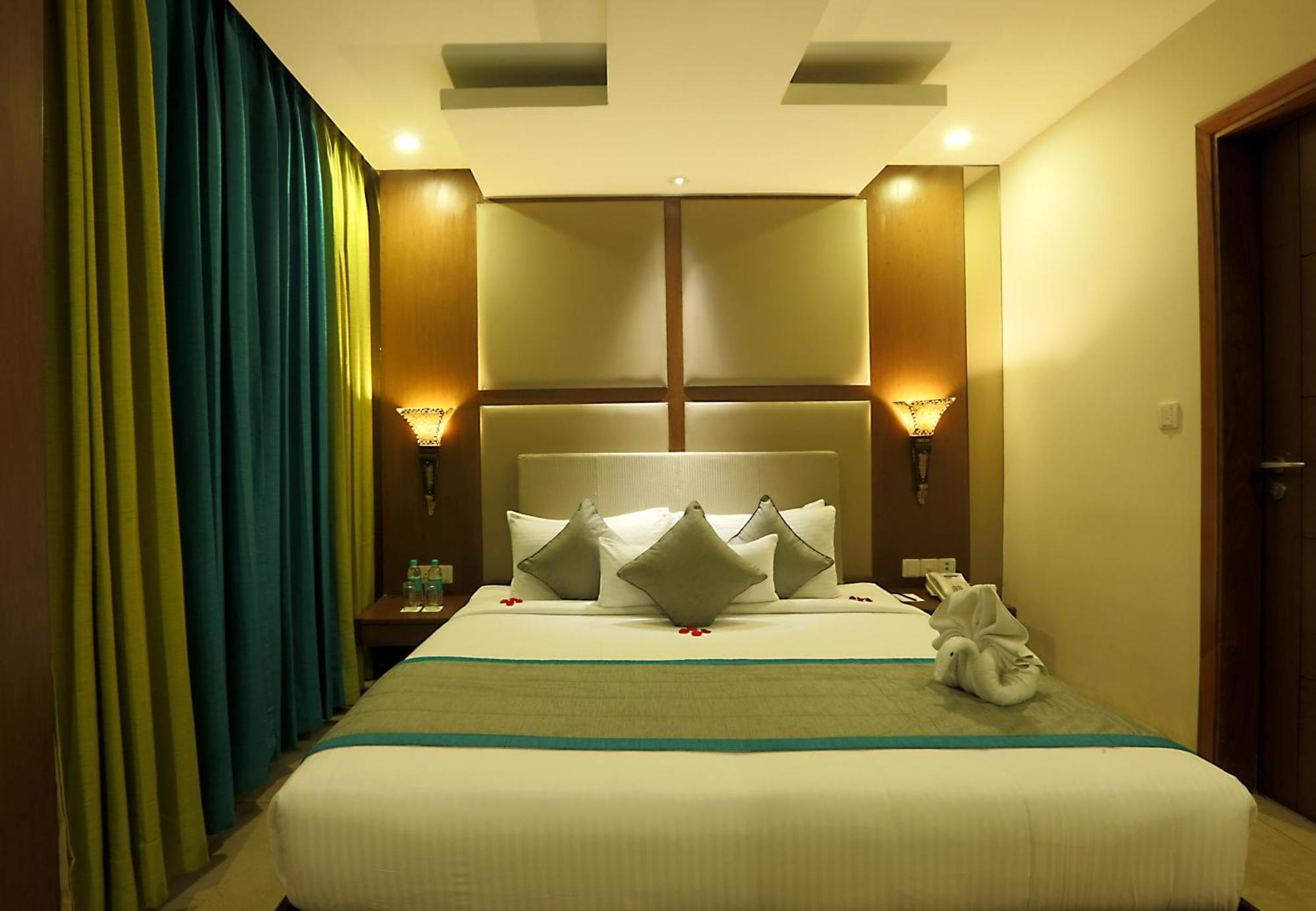 Hotel Prithvi Palace Igi Airport Delhi ニューデリー エクステリア 写真
