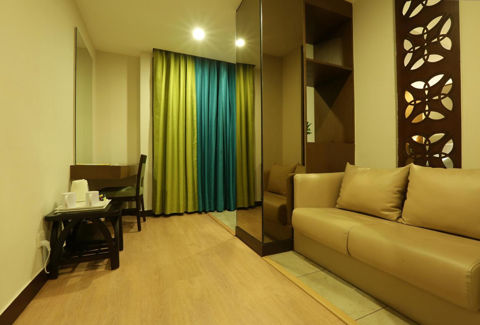 Hotel Prithvi Palace Igi Airport Delhi ニューデリー エクステリア 写真