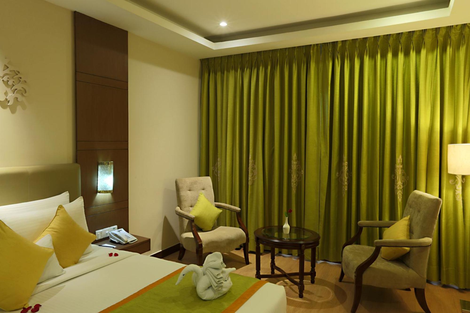Hotel Prithvi Palace Igi Airport Delhi ニューデリー エクステリア 写真
